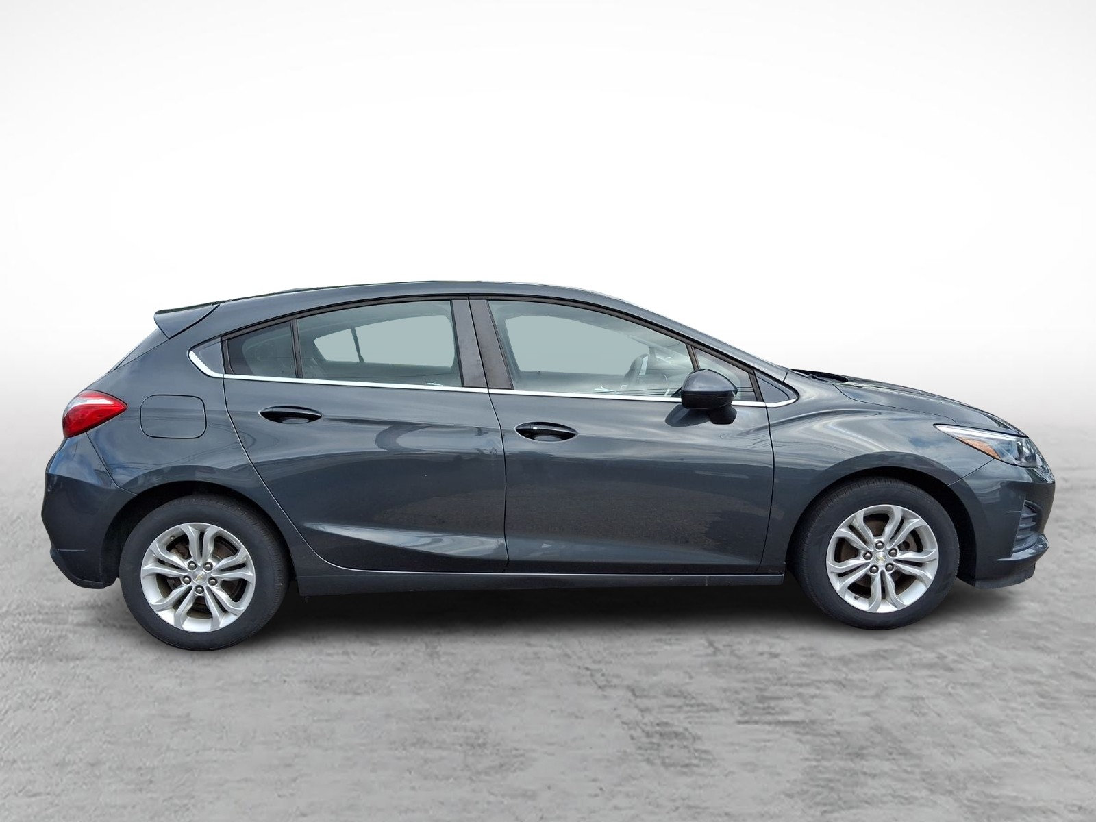 Used 2019 Chevrolet Cruze LT w/ Convenience Package FWD image 6