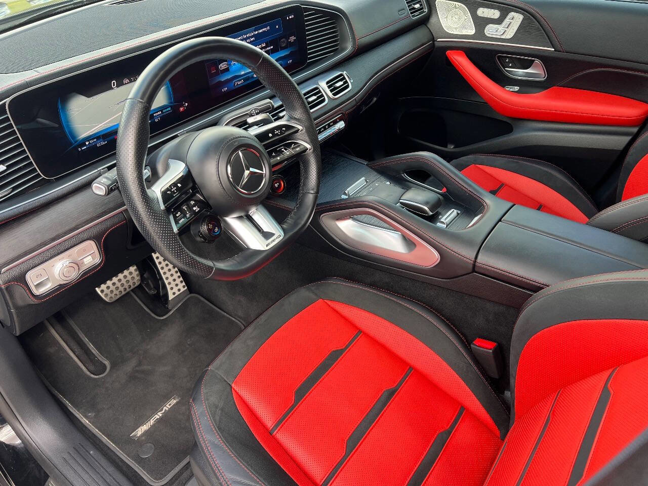Used 2025 Mercedes-Benz GLE 53 AMG 4MATIC image 17