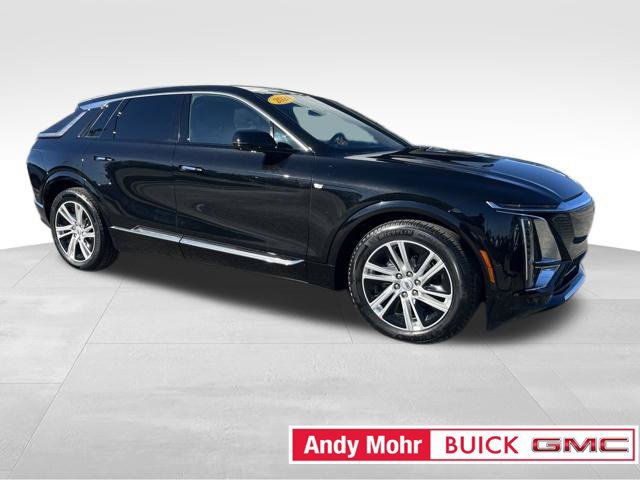 Used 2024 Cadillac Lyriq Tech w/ Driver Assist Package AWD/4WD image 17