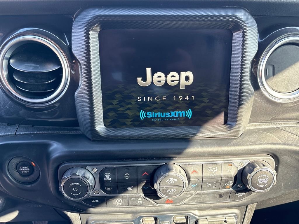 Used 2022 Jeep Wrangler Unlimited Sahara image 23