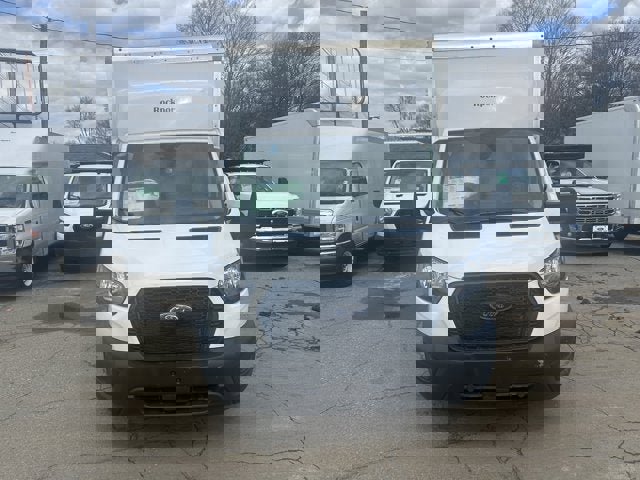 Used 2024 Ford Transit 350 DRW image 2