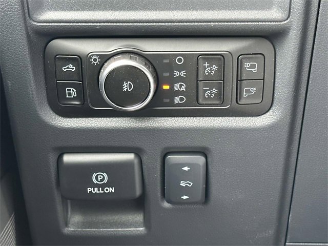 New 2025 Ford F150 Lariat w/ Equipment Group 502A High image 21