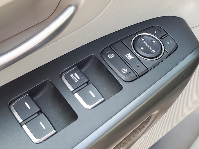 Used 2020 Kia Sedona EX FWD image 26