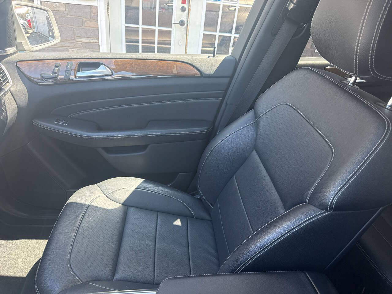 Used 2015 Mercedes-Benz ML 350 4MATIC image 32