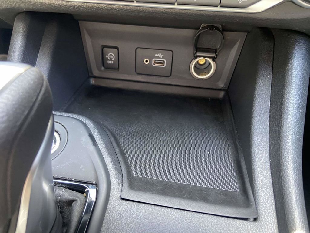 Used 2025 Nissan Sentra S image 22