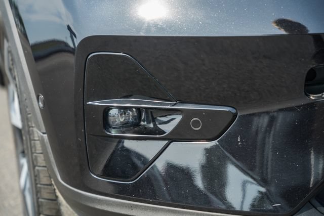 Certified 2023 Volvo XC40 B5 Plus w/ Protection Package Premier AWD/4WD image 14