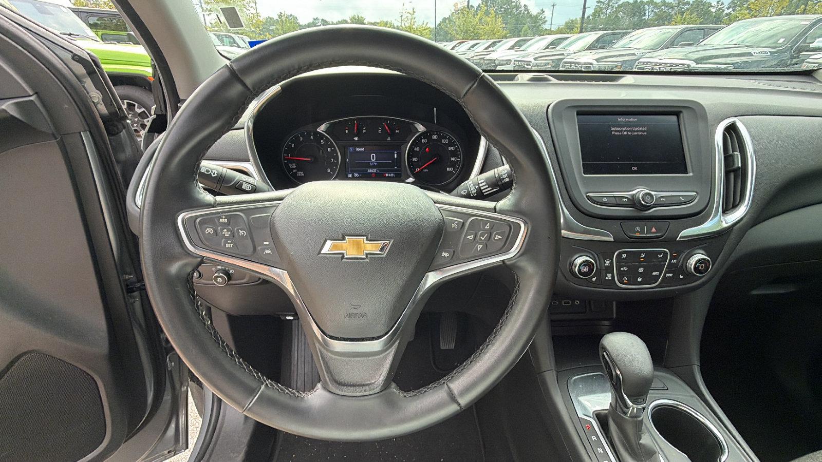 Used 2024 Chevrolet Equinox LT FWD image 26