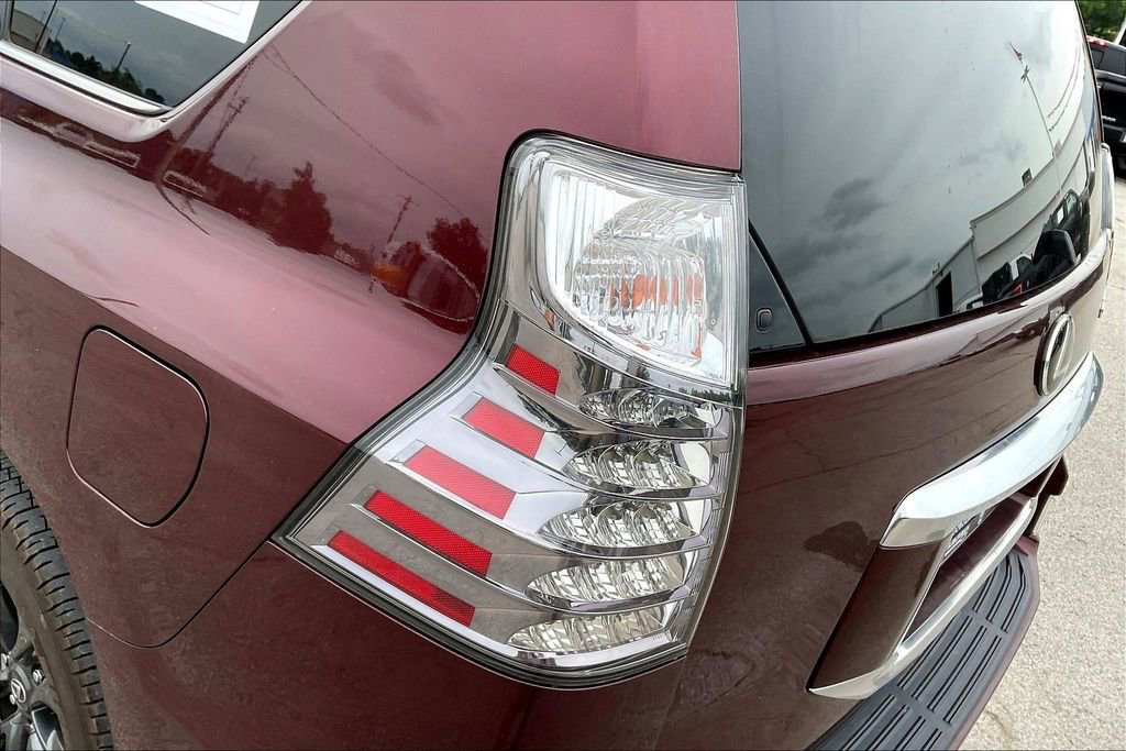 Used 2020 Lexus GX 460 Premium w/ Premium Package AWD/4WD image 32