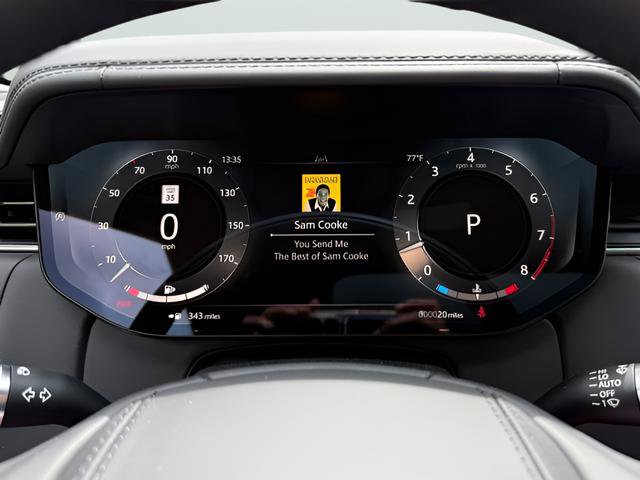 New 2026 Land Rover Range Rover Long Wheelbase Autobiography image 23