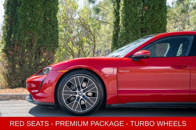 Used 2024 Porsche Taycan image 10