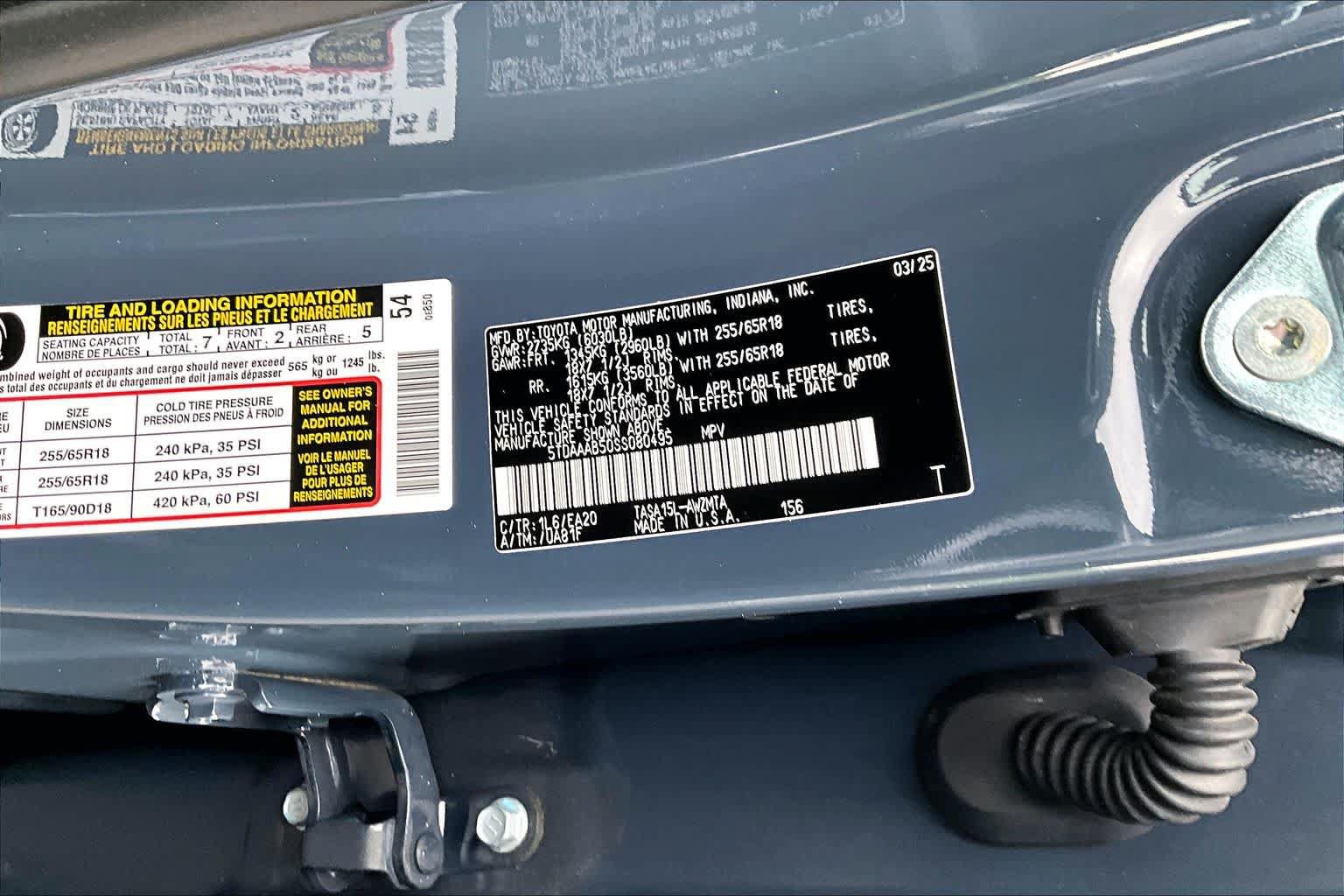 Used 2025 Toyota Grand Highlander AWD image 32