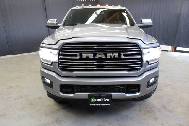 Used 2022 RAM 2500 Laramie AWD/4WD image 2