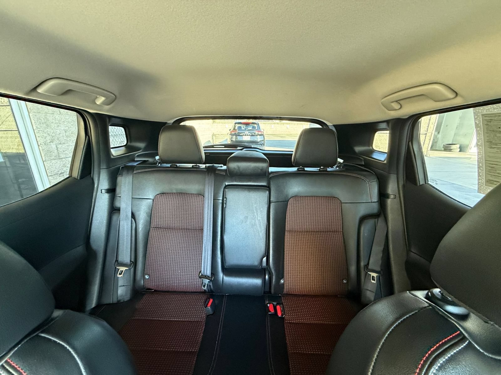 Used 2026 Nissan Kicks SR FWD image 35