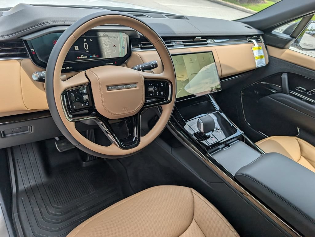 New 2026 Land Rover Range Rover Sport Dynamic SE AWD/4WD image 4