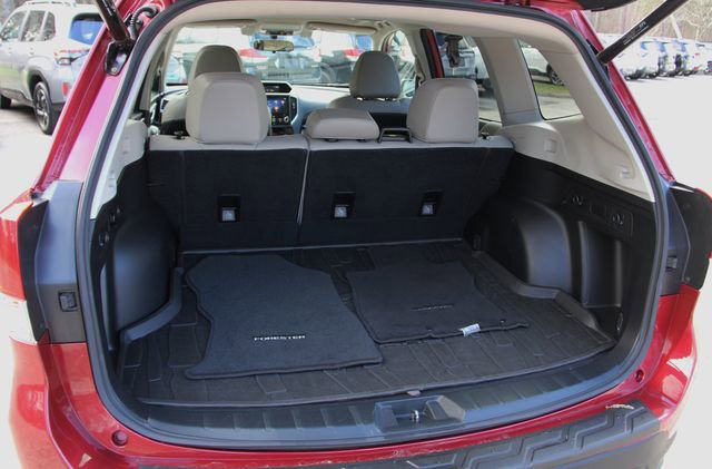 Used 2019 Subaru Forester Limited AWD/4WD image 33