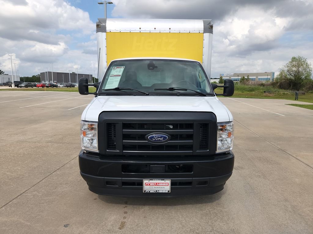 Used 2024 Ford E-350 and Econoline 350 Super Duty w/ Driver's Safety Package image 9