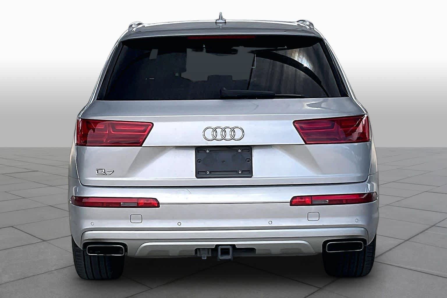 Used 2019 Audi Q7 3.0T Premium Plus w/ Premium Plus Package AWD/4WD image 5