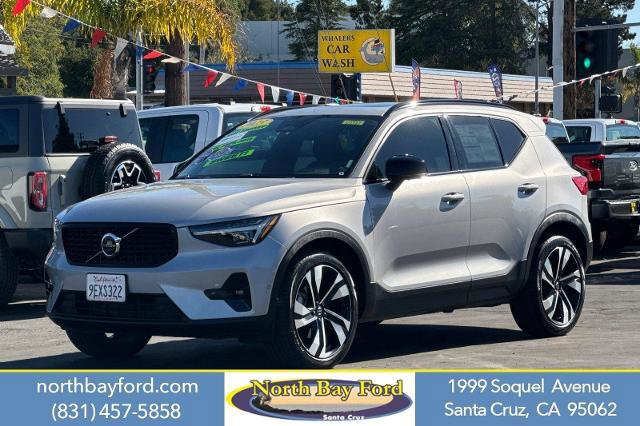 Used 2023 Volvo XC40 B5 Ultimate w/ Protection Package Premier