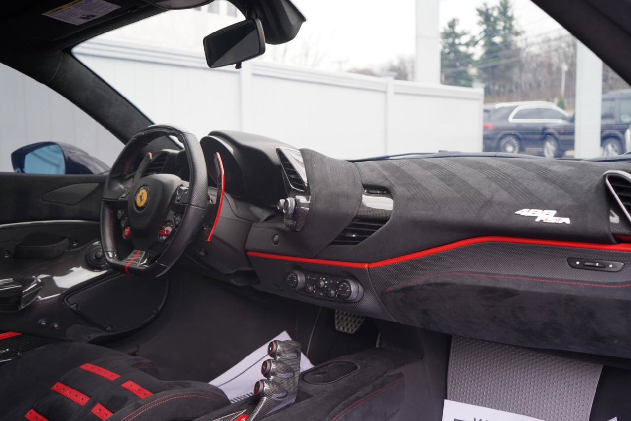 Used 2020 Ferrari 488 Pista Coupe RWD image 68