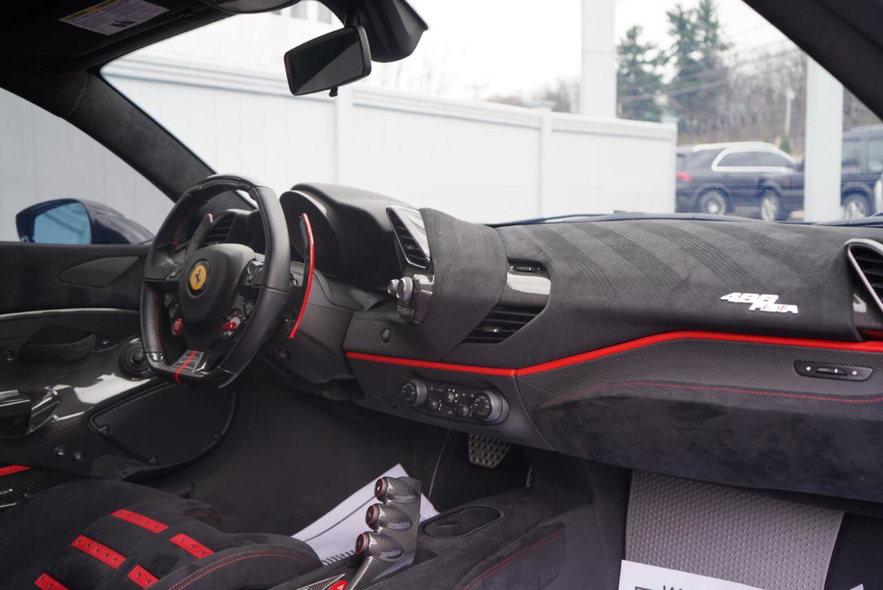 Used 2020 Ferrari 488 Pista Coupe image 68