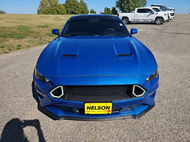 Used 2019 Ford Mustang GT Premium w/ Equipment Group 401A RWD image 8