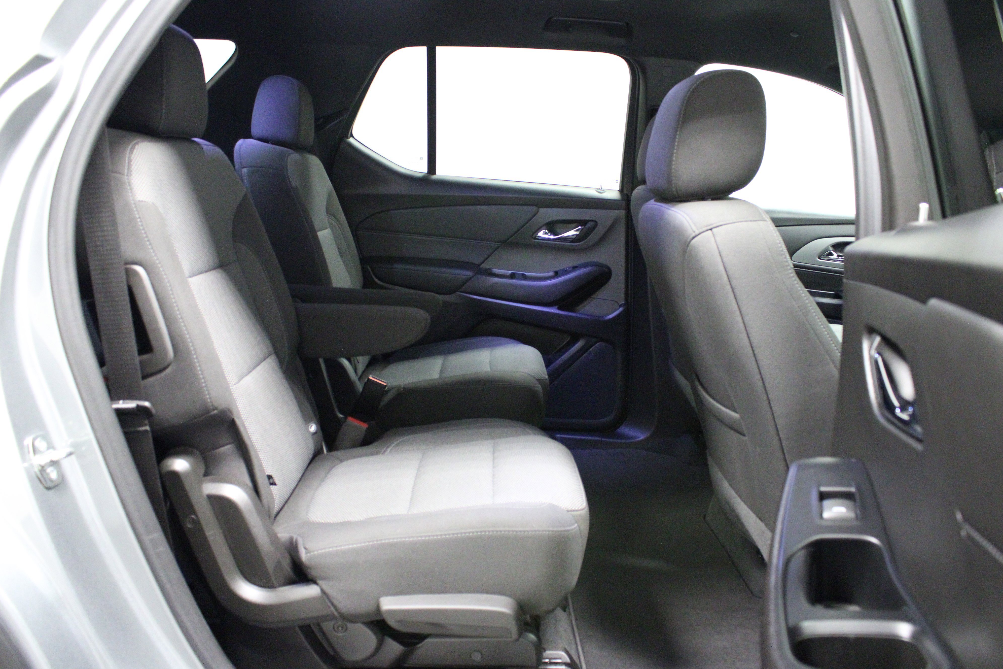 Used 2023 Chevrolet Traverse LT image 18