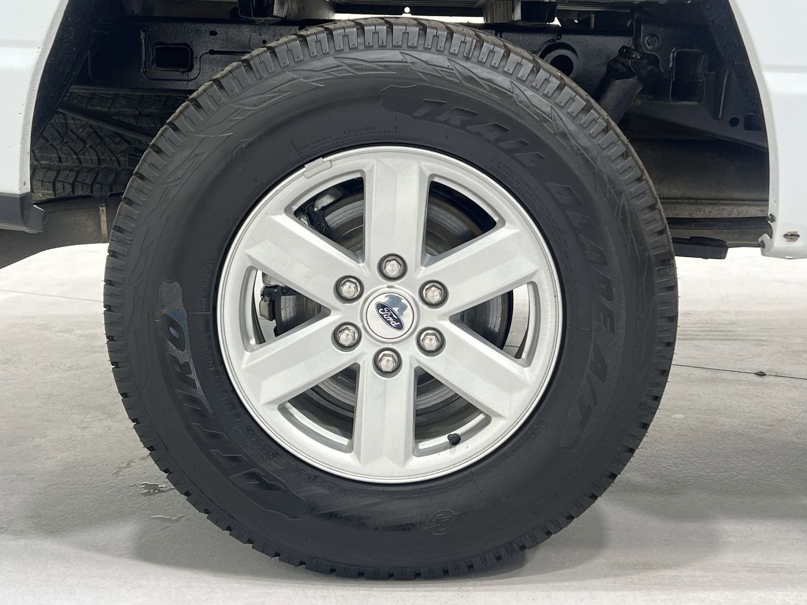 Used 2023 Ford F150 XLT w/ Trailer Tow Package image 10