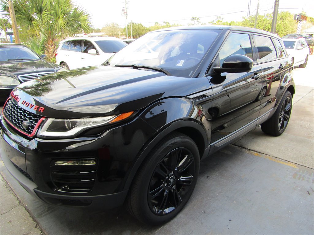 Used 2018 Land Rover Range Rover Evoque SE