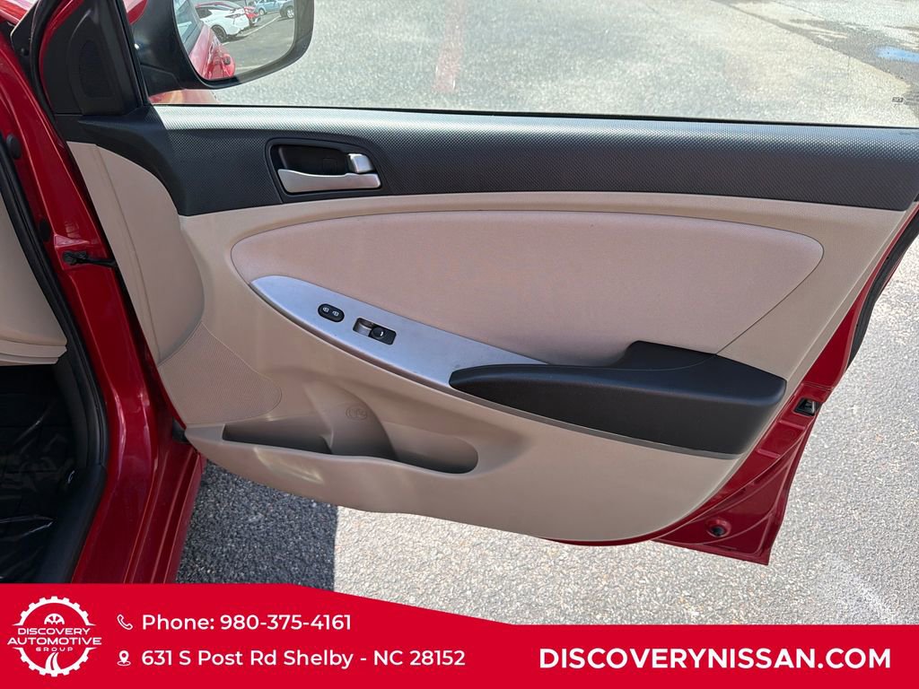 Used 2017 Hyundai Accent Value Edition FWD image 30