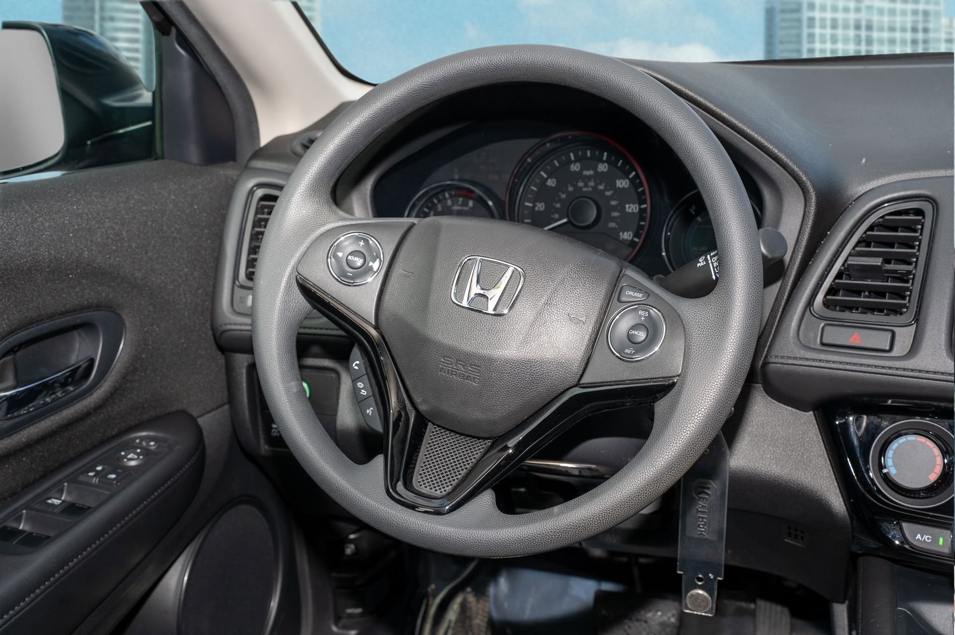 Used 2016 Honda HR-V LX image 20
