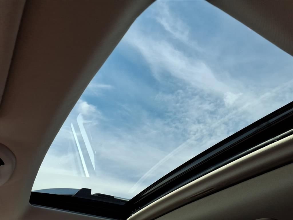 Used 2023 Subaru Outback Touring XT image 14