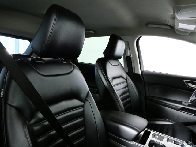 Certified 2024 Ford Edge SEL AWD/4WD image 13