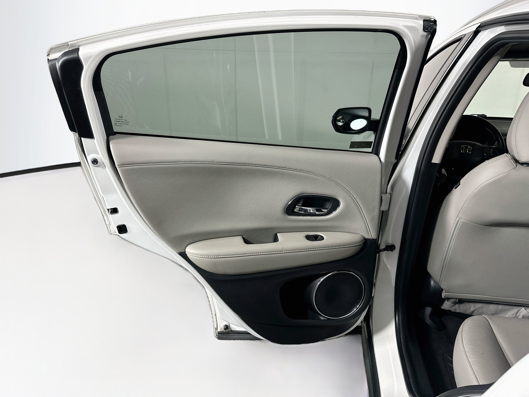 Used 2019 Honda HR-V EX-L image 24