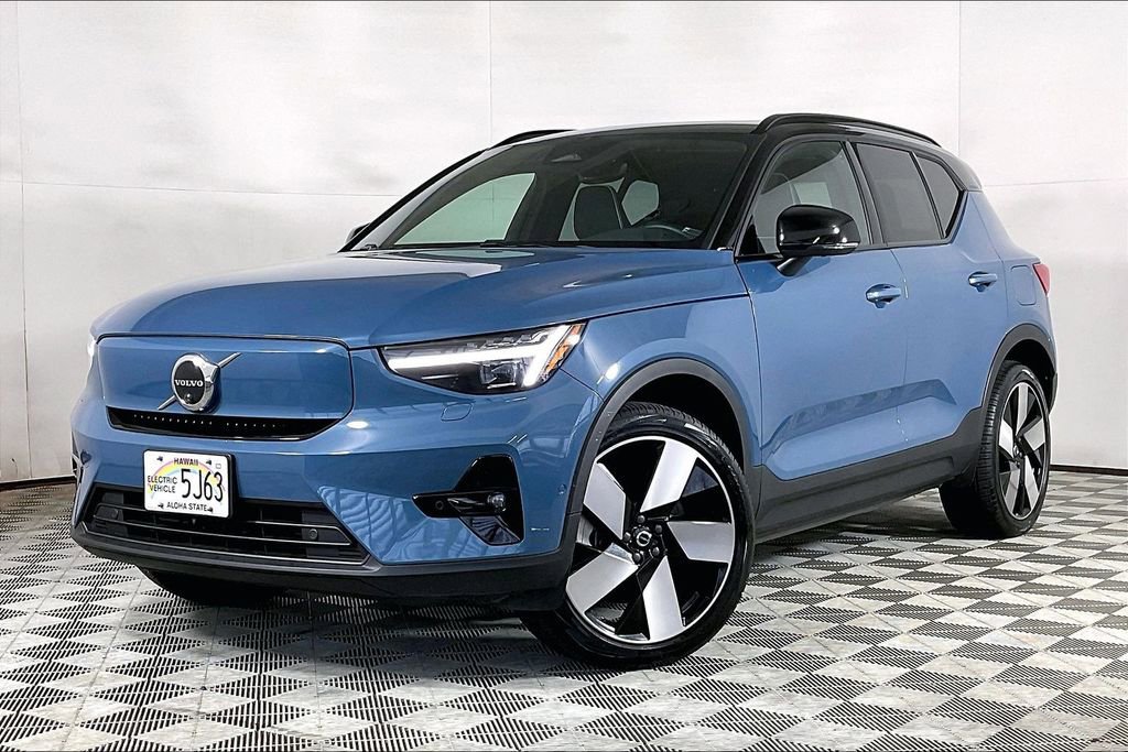 Certified 2023 Volvo XC40 Recharge Ultimate w/ Protection Package Premier AWD/4WD image 1