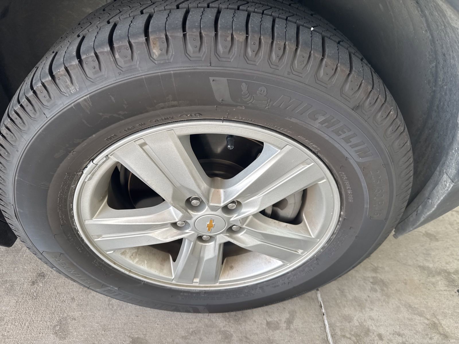 Used 2020 Chevrolet Trax LS w/ Tint and Cruise Package FWD image 21