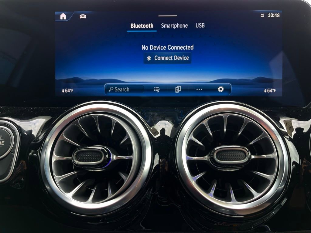 Certified 2025 Mercedes-Benz GLA 250 4MATIC image 30