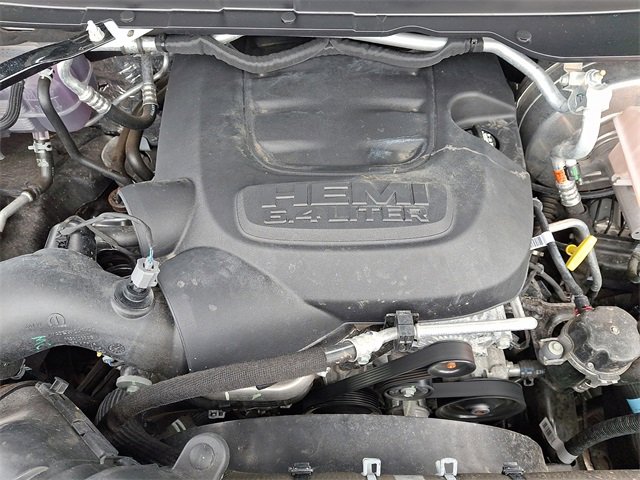 Used 2024 RAM 2500 Tradesman w/ Chrome Appearance Group image 27