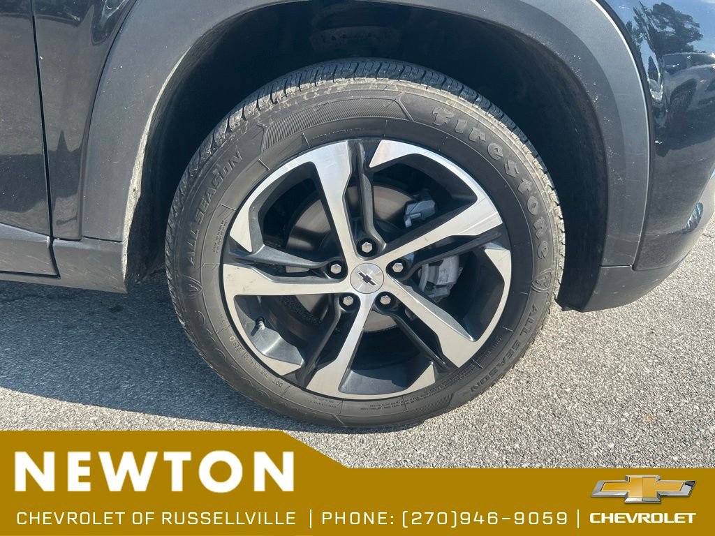 Used 2025 Chevrolet Trax RS w/ Driver Confidence Package FWD image 14