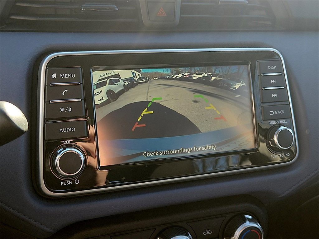 Used 2024 Nissan Versa SV w/ Trunk Package image 17