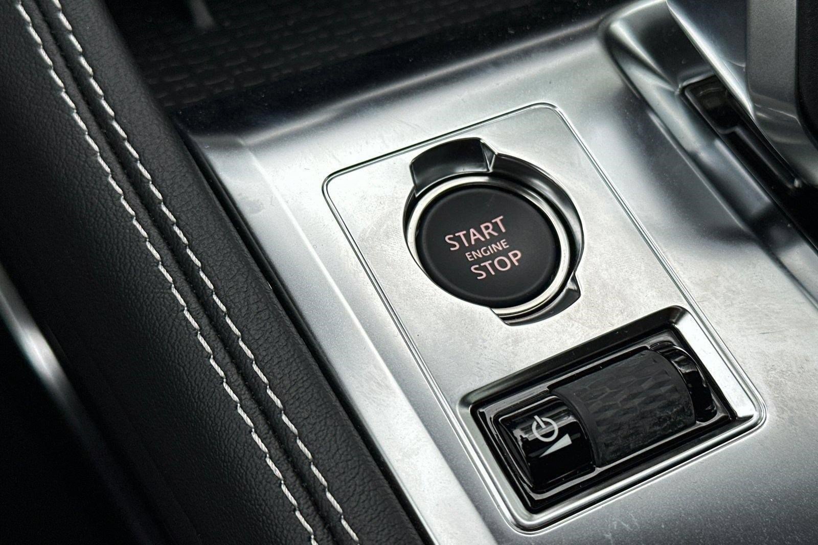 New 2025 Jaguar F-PACE R-Dynamic S AWD/4WD image 16
