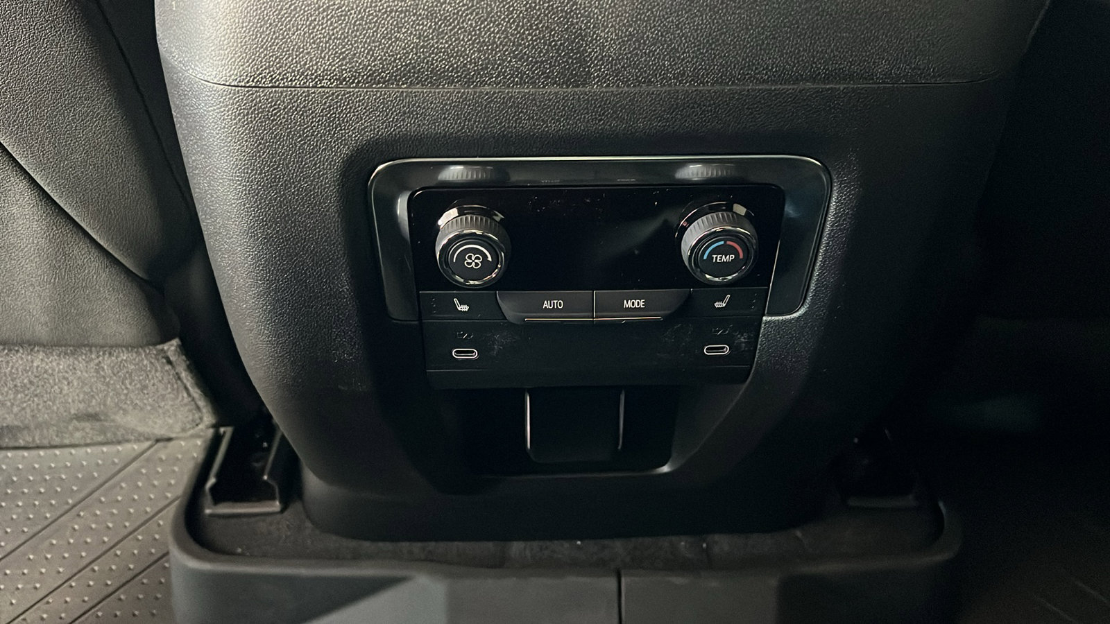 New 2026 Chevrolet Tahoe High Country w/ LPO, Get Active Package image 13