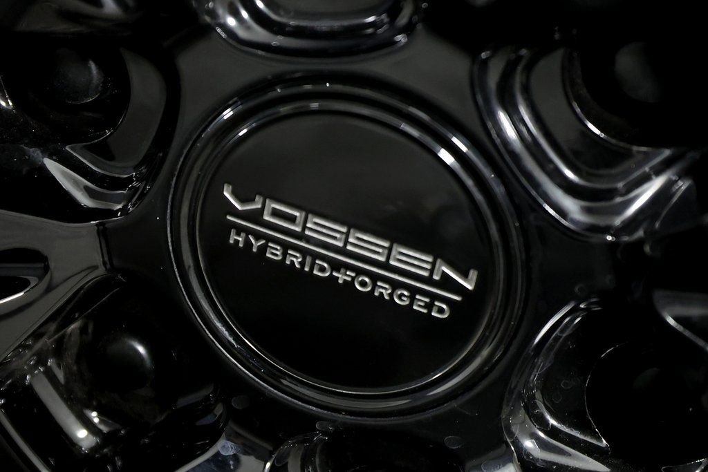 Used 2026 GMC Yukon XL AT4 Ultimate w/ LPO, Floor Liner Package image 51