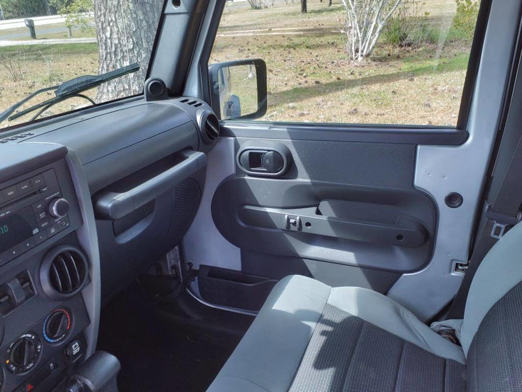 Used 2010 Jeep Wrangler Sport image 7