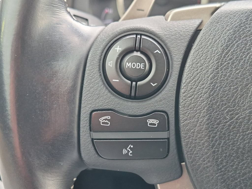 Used 2016 Lexus IS 200t w/ Navigation System Package RWD image 24