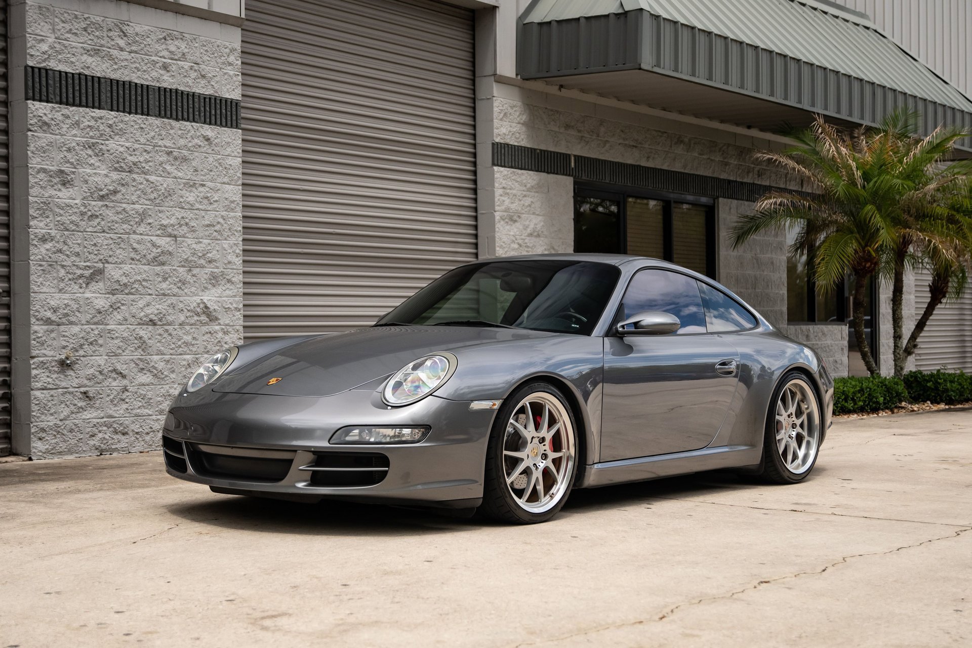 Used 2006 Porsche 911 Carrera S RWD image 2