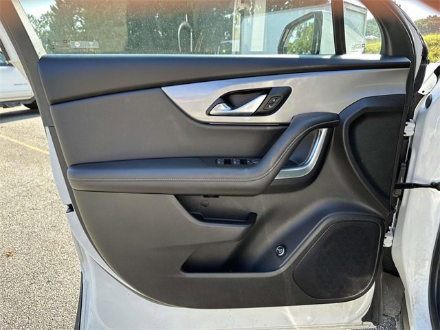 Used 2024 Chevrolet Blazer LT w/ Convenience Package image 19