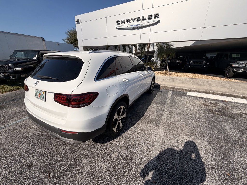 Used 2020 Mercedes-Benz GLC 300 image 2
