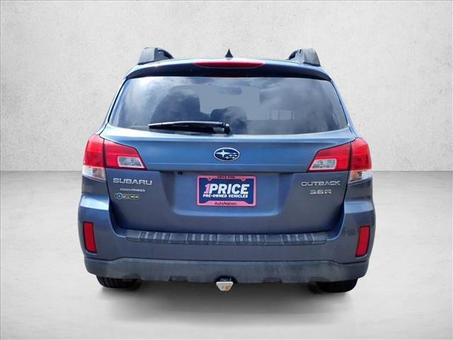Used 2013 Subaru Outback 3.6R Limited AWD/4WD image 3