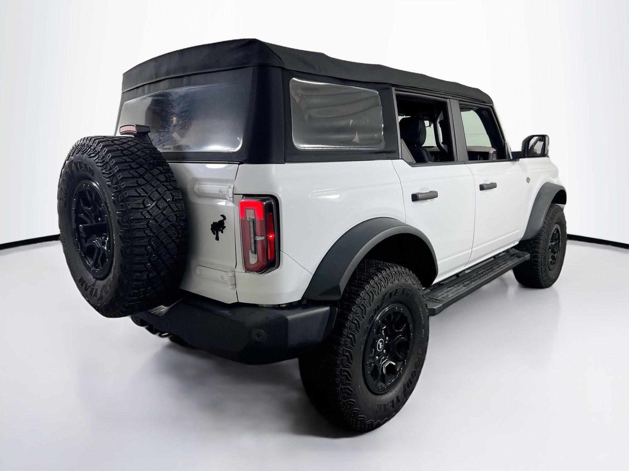Used 2022 Ford Bronco Wildtrak AWD/4WD image 5
