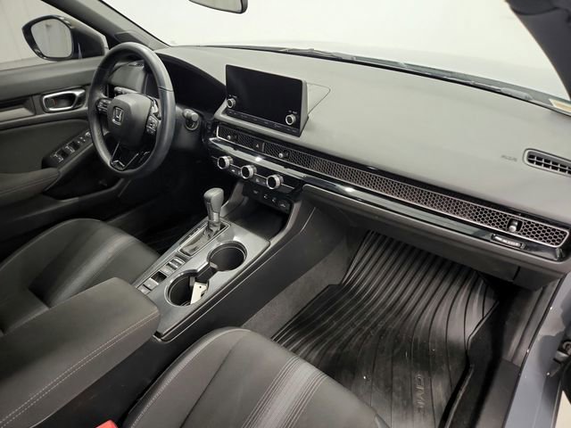 Used 2025 Honda Civic Sport image 32